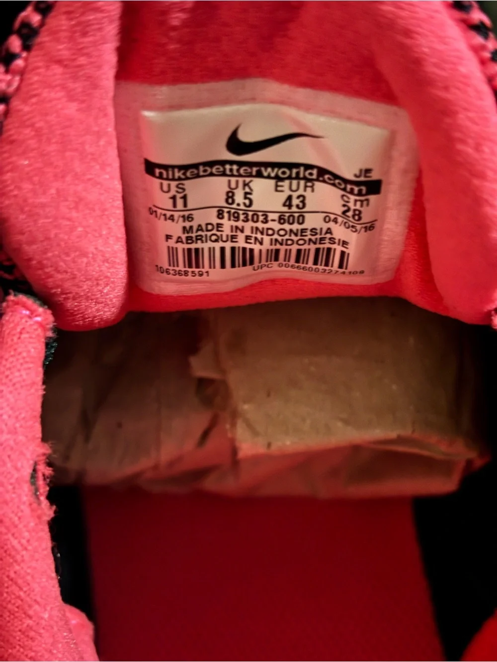 Nike Revolution 3 Hyper Pink Sneakers Women’s 11